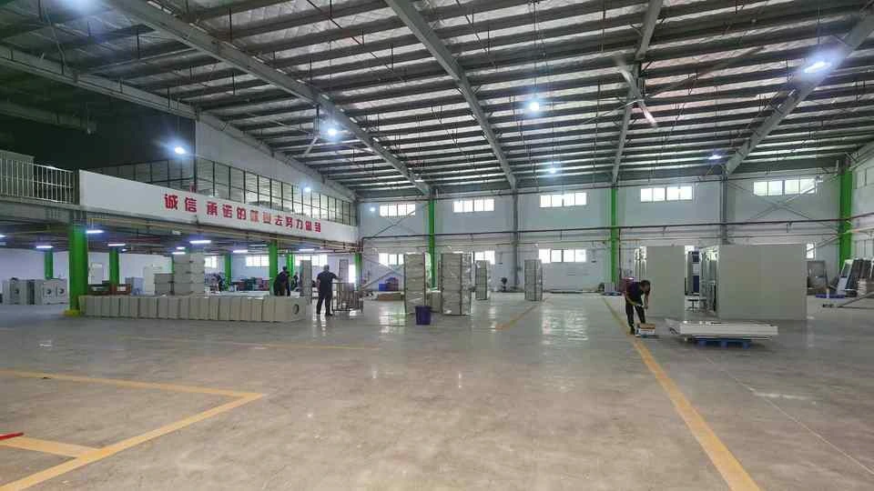Yaningclean Facility Air Showers Assembly Workshop