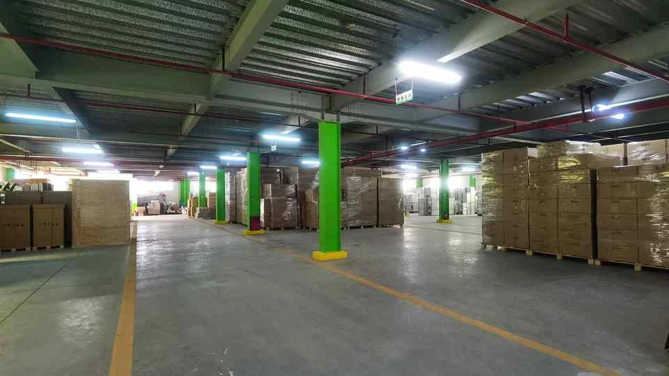 Yaningclean Facility Warehouse